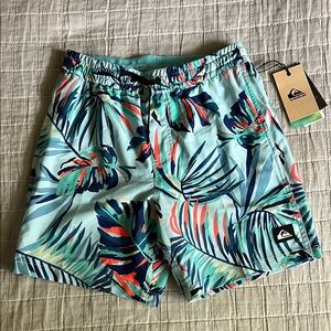 NWT Quiksilver Boy’s Tropical Swim Shorts -  Trunks; Blue; size M, North Shore